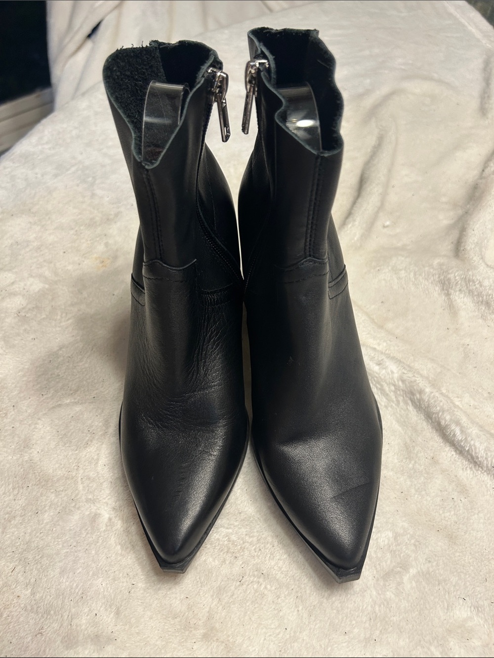 Steve Madden Black Pointed Leather Ankle Booties